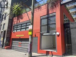 110 138 E HASTINGS STREET  Vancouver, BC V6A 1N4