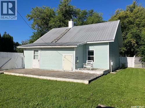 911 1st STREET W  Nipawin, SK S0E 1E0