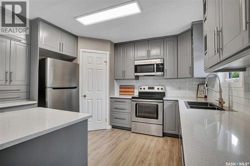 119 Pezer Crescent, Saskatoon, SK 