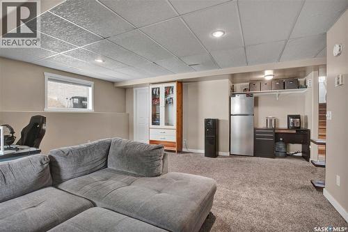 119 Pezer Crescent, Saskatoon, SK 
