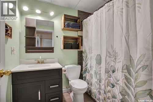 119 Pezer Crescent, Saskatoon, SK 