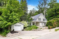 75 BURKE STREET  Penetanguishene, ON L9M 1B3