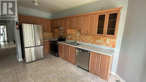 802 Genovese Place, Mississauga, ON 
