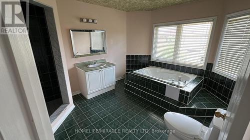 802 Genovese Place, Mississauga, ON 