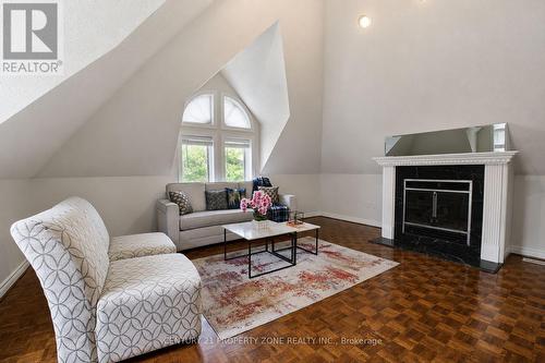 5660 Bell Harbour Drive, Mississauga, ON 
