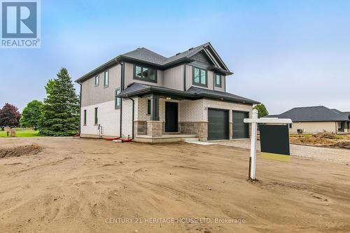 36 Hawks Gate, Central Elgin, ON - Outdoor