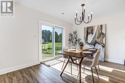 36 Hawks Gate, Central Elgin, ON - Indoor Photo Showing Dining Room