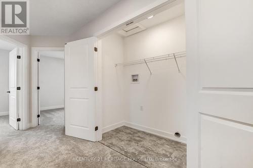 36 Hawks Gate, Central Elgin, ON - Indoor Photo Showing Other Room