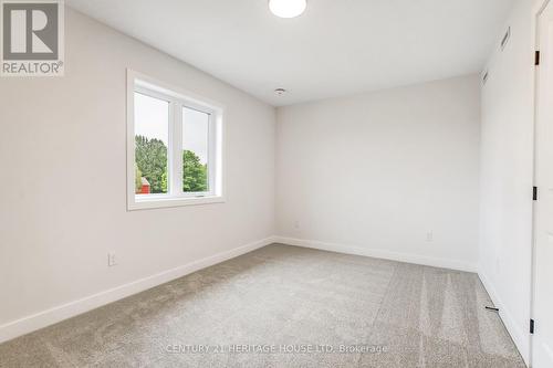 36 Hawks Gate, Central Elgin, ON - Indoor Photo Showing Other Room