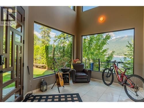 59 Johnstone Road, Nelson, BC 