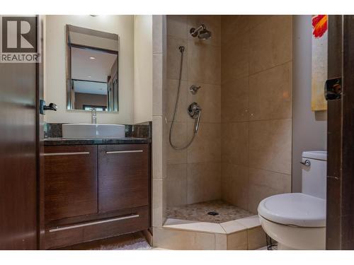 59 Johnstone Road, Nelson, BC 