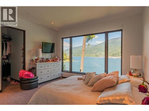 59 Johnstone Road, Nelson, BC 