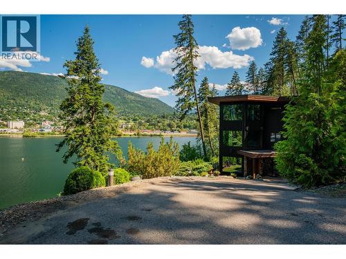 59 Johnstone Road, Nelson, BC 