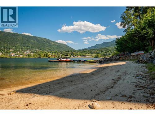 59 Johnstone Road, Nelson, BC 