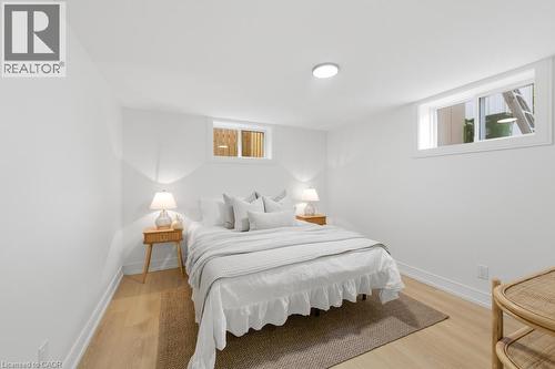 173 West 19Th Street, Hamilton, ON - Indoor Photo Showing Bedroom