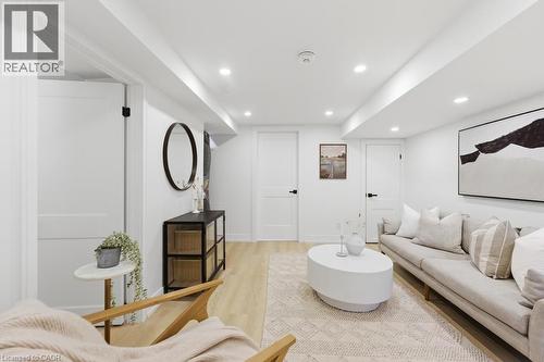 173 West 19Th Street, Hamilton, ON - Indoor