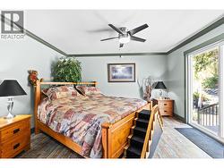Primary bedroom upstairs - 