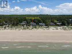 Stunning Beachfront - 