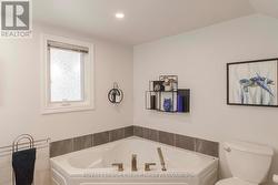 Main Floor 2nd Bathroom - 