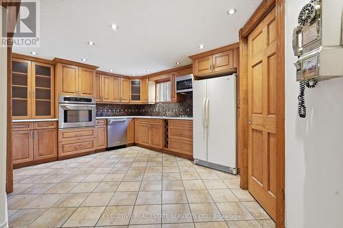 207 Christopher Drive, Cambridge, ON 