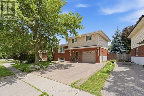 207 Christopher Drive, Cambridge, ON 