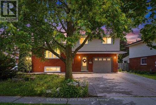207 Christopher Drive, Cambridge, ON 