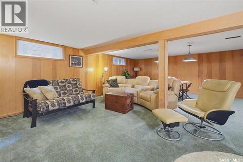 201 Garrison Crescent, Saskatoon, SK 