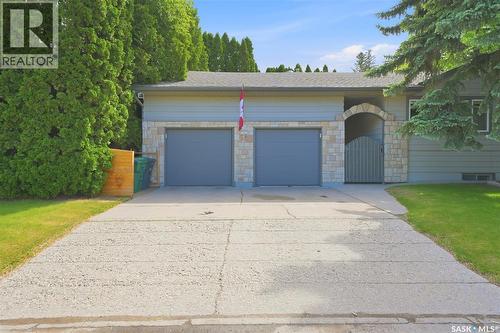 201 Garrison Crescent, Saskatoon, SK 