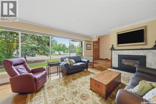 201 Garrison Crescent, Saskatoon, SK 