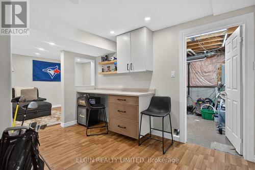 27 Cook Crescent, St. Thomas, ON 