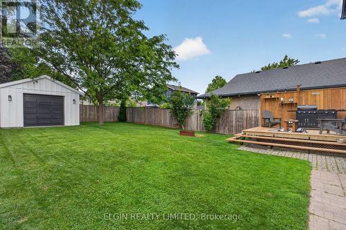 27 Cook Crescent, St. Thomas, ON 