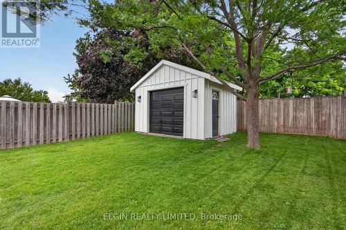 27 Cook Crescent, St. Thomas, ON 