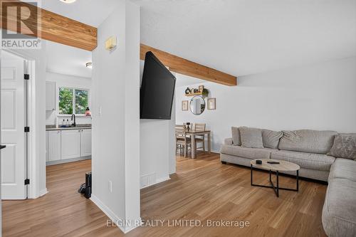 27 Cook Crescent, St. Thomas, ON 