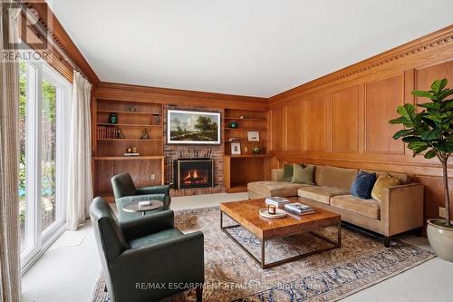 Virtually Staged - 19 Verdun Court, Hamilton, ON 