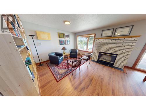 1725 6Th Ave Avenue, Invermere, BC - Indoor With Fireplace