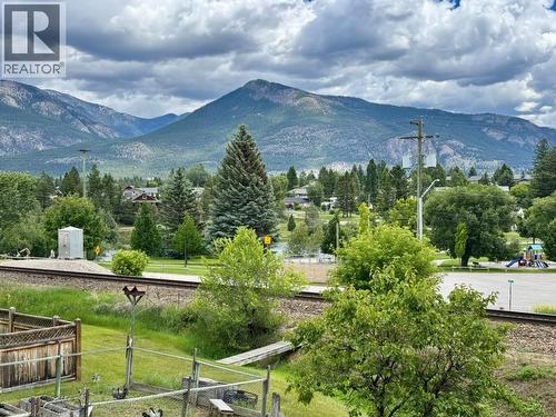 1725 6Th Ave Avenue, Invermere, BC - Outdoor With View
