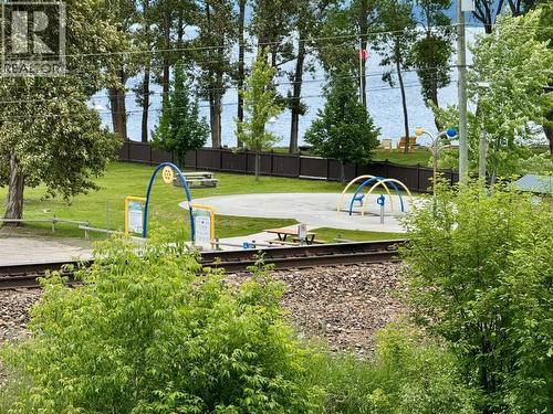 1725 6Th Ave Avenue, Invermere, BC - Outdoor