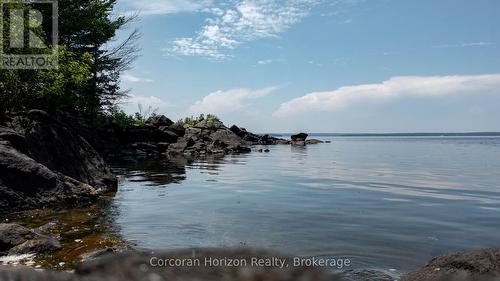 471 North Shore Rd Road, Georgian Bay (Baxter), ON 