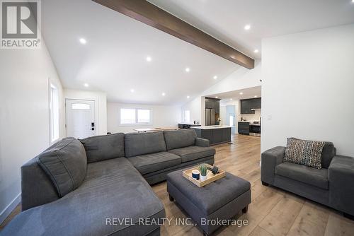 17 Flynn Avenue, Cambridge, ON 