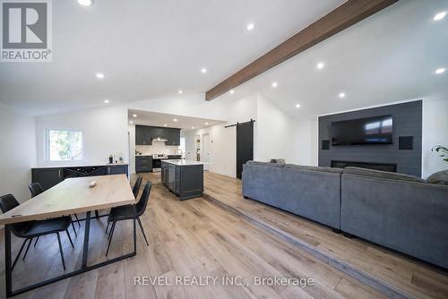 17 Flynn Avenue, Cambridge, ON 