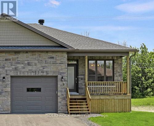 9 BILLINGS AVENUE  South Dundas, ON K0E 1K0
