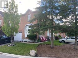 16 - 4 VICTORIA STREET  Hamilton, ON L9H 2B8
