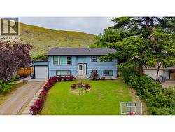 1334 HOOK Drive Kamloops, BC V2B 7S9