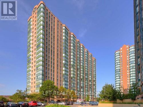 2307 - 135 HILLCREST AVENUE  Mississauga, ON L5B 4B1