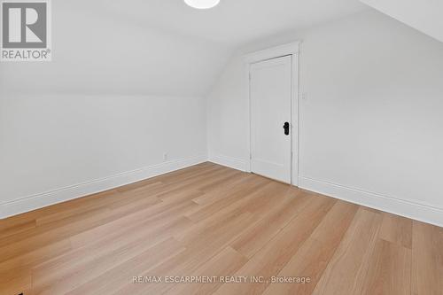 101 Houghton Avenue S, Hamilton, ON 