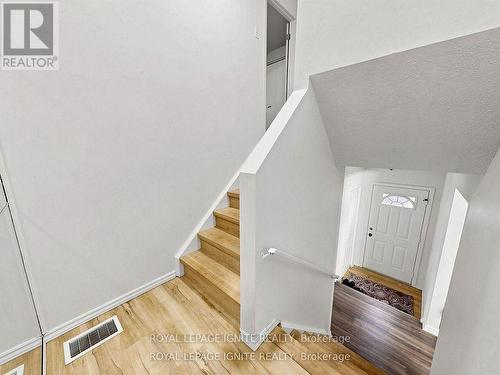 6 Upton Crescent, Guelph, ON 