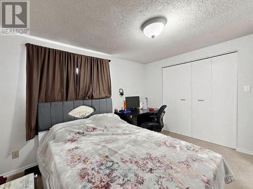6 Upton Crescent, Guelph, ON 