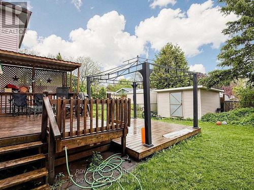 6 Upton Crescent, Guelph, ON 