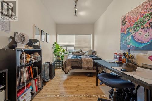 20 Barton Street E, Hamilton, ON 