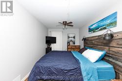 Primary Bedroom - 